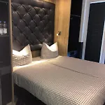 Hotel Deluxe Munich